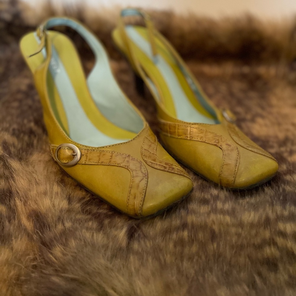 Green Nine West heels